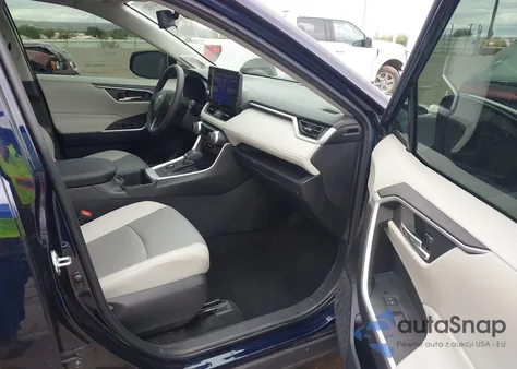 2024 Toyota Rav4 Hybrid Xle Premium from USA, damaged, VIN 2T3B6RFV4RW065036